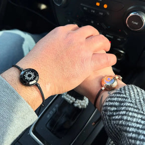 Pulseira Aura - Pague 1 e Leve 2 + Brinde - Sinta o Toque de Quem Você Ama