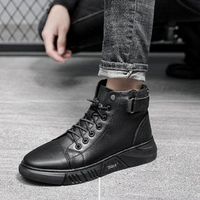 Bota Masculina Italiana Casual de Couro Martin de cano Alto
